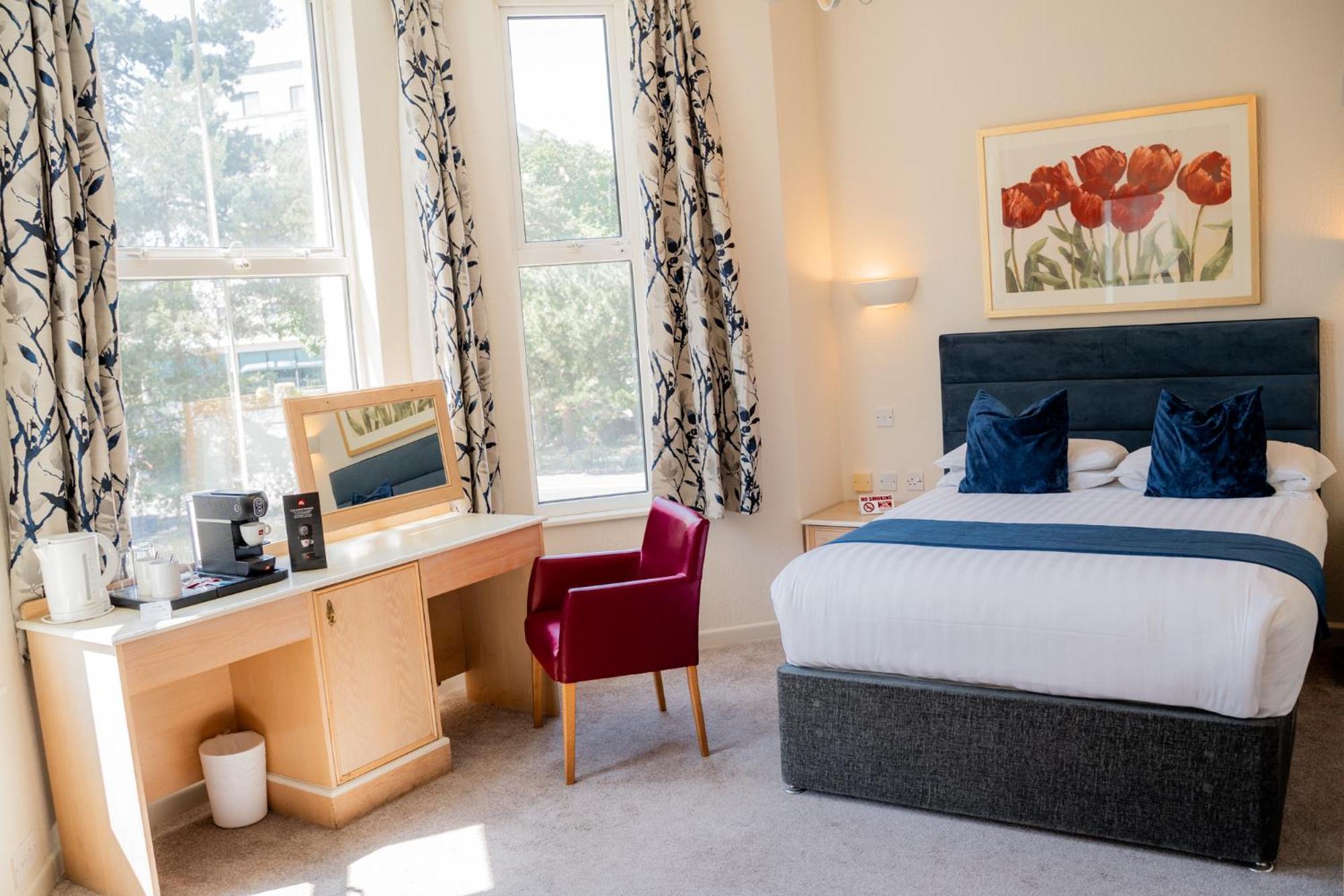 The Mayfair Hotel Bournemouth Eksteriør billede