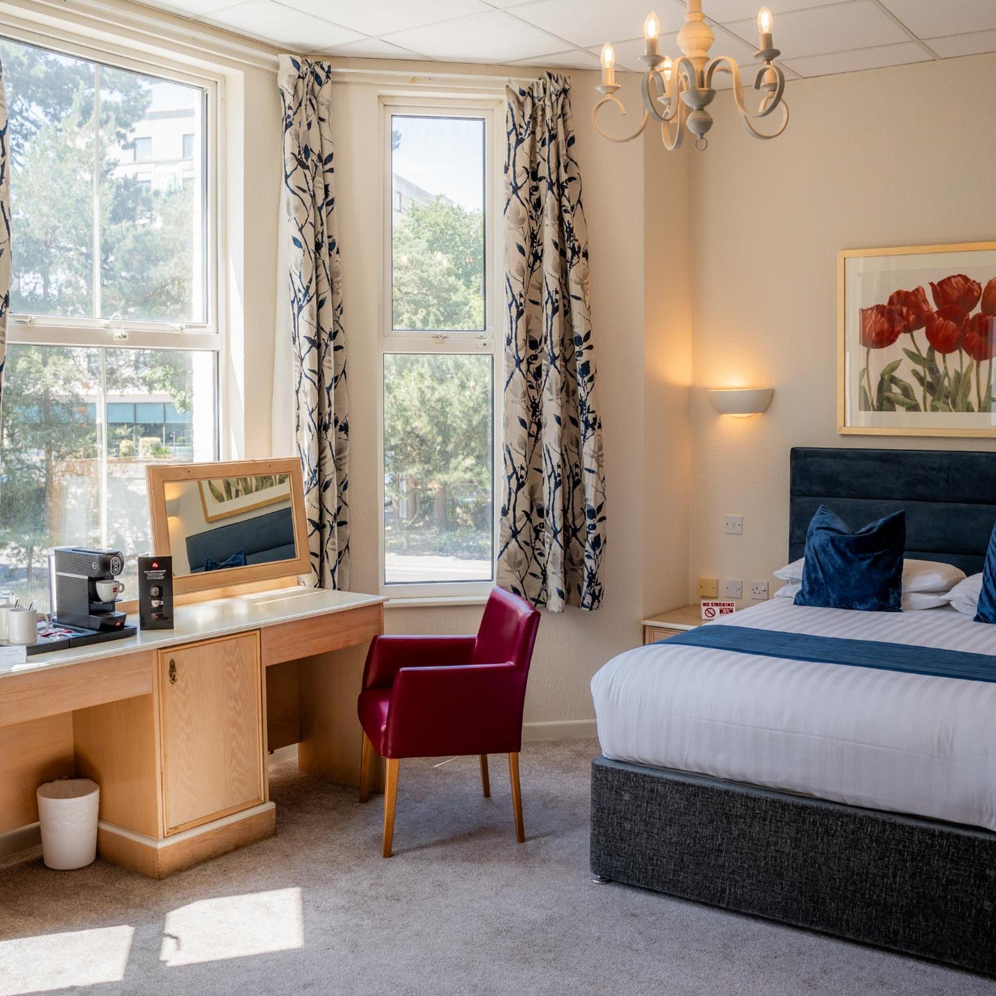 The Mayfair Hotel Bournemouth Eksteriør billede